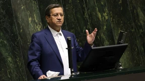 Parlament entlässt Finanzminister ‒ Vize-Präsident will zurücktreten