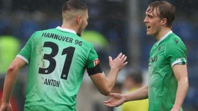 Erster Fußballprofi positiv auf Coronavirus getestet