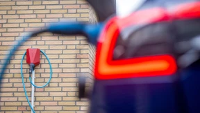 Geld verdienen mit dem Strom aus dem E-Auto?