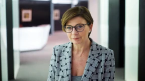 Warnschuss für die Regelhüterin