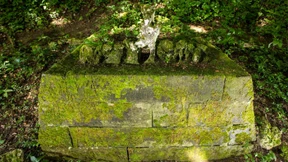 Gräber öffnen für die Quote