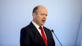 Cryan bangt um die Wettbewerbsfähigkeit