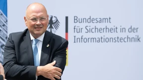 Faeser beruft BSI-Präsident Schönbohm ab