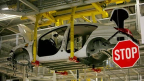 Opel stellt trotz Kurzarbeit am Stammsitz weiter ein