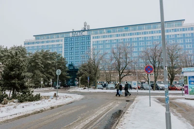 Nach der Wende wurde es in „Hotel Baltic“ umbenannt – heute ist es eines der größten Hotels auf der Insel Usedom.