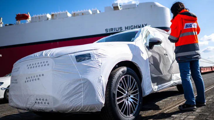 Aufgrund der Zölle brachen die deutschen Auto-Ausfuhren in die USA stark ein.