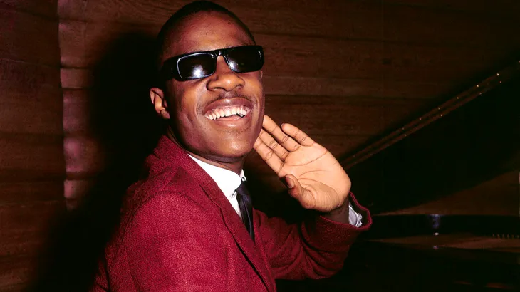 Stevie Wonder vor ungefähr 60 Jahren in England