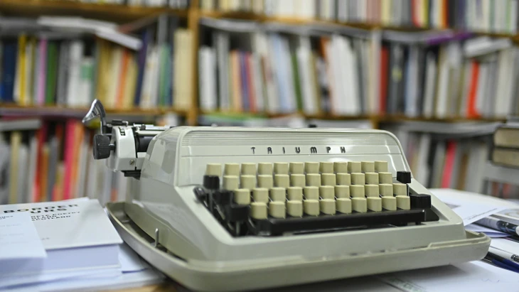 Damit wurde Weltliteratur geschrieben: Die „Triumph“ des Schriftstellers Eugen Gomringer, Mitinitiator der „konkreten Poesie“