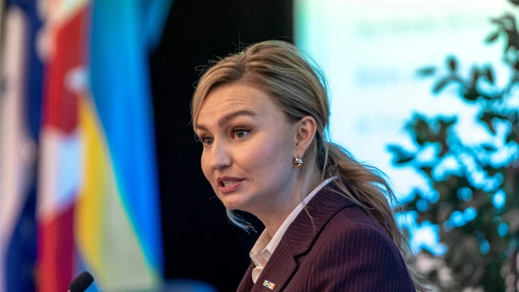 Ebba Busch ist Energieministerin und „stellvertretende “Ministerpräsidentin von Schweden.