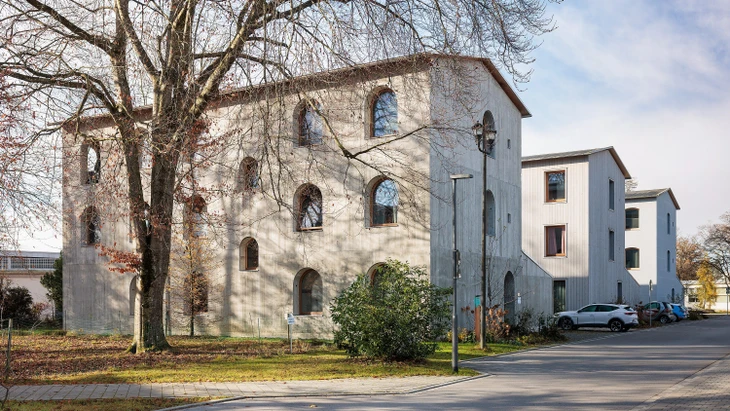 Bekommen Besuch aus aller Welt: Blick auf die Forschungshäuser 1-3