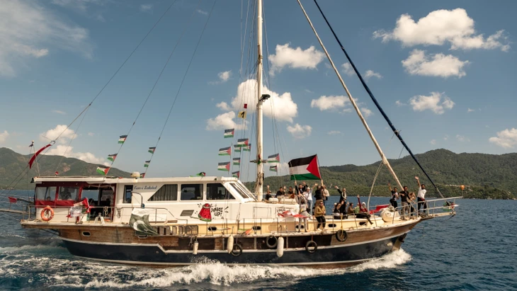 Boote der „Global Sumud Flotilla“ verlassen am 14.5.26 den Hafen von Marmaris in der Türkei in Richtung Gaza.