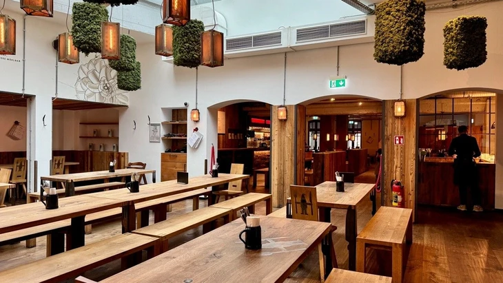 Innenansicht des „HeimWerk“ in der Düsseldorfer Hafenstraße