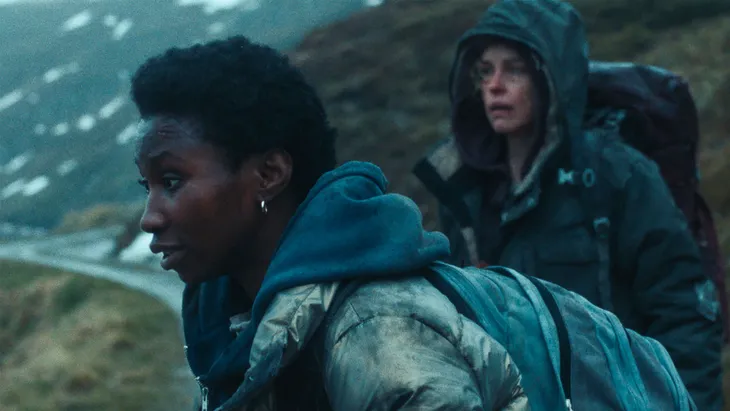 In mancher Hinsicht schwer bepackt: Lila (Mariam Sanusi) und Hanna (Nina Hoss)