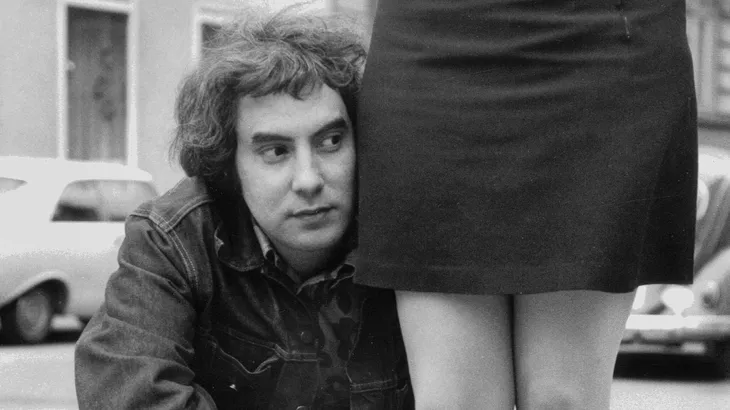 Der Weg zum Enfant terrible der deutsche Literatur zeichnet sich in seinen frühen Briefen bereits ab: Rolf Dieter Brinkmann.