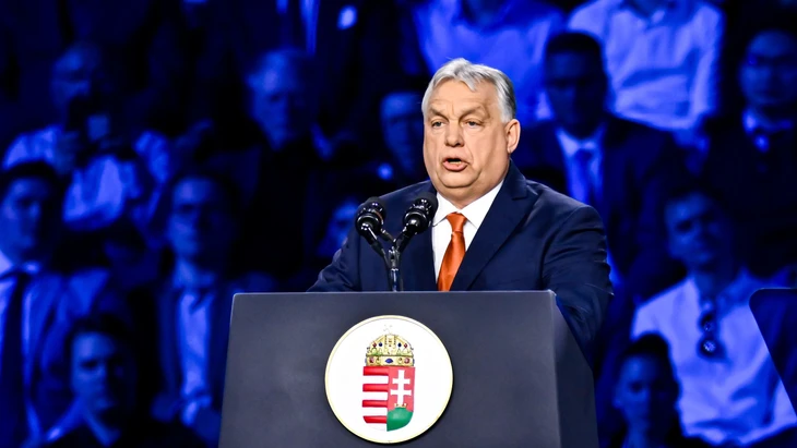 Ungarns Ministerpräsident Viktor Orbán spricht während einer Wahlkampfveranstaltung am 7. April.