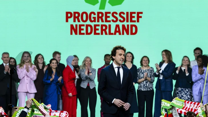 Jesse Klaver , Interimsvorsitzender des Linksbündnisses, bei einer Party anlässlich des neuen Parteinamens in Halfweg am 26. März 2026.