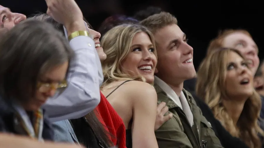 Wettschulden sind Ehrenschulden: Genie Bouchard mit ihrem „Blinddate“