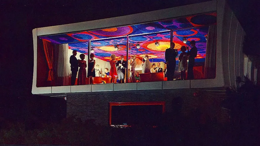 Auf Zukunft eingestellt: Die Einweihungsparty des Plastikhauses fg2000 im Jahr 1968.