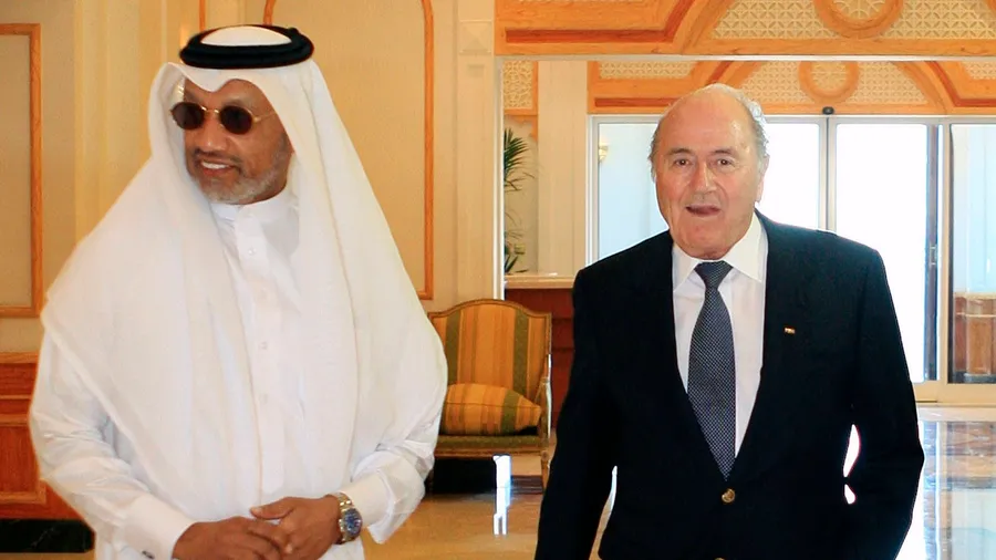 Hat er auch für die Qatar-WM einen Trick auf Lager? Fifa-Präsident Blatter und AFC-Präsident Mohamed Bin Hammam in Doha
