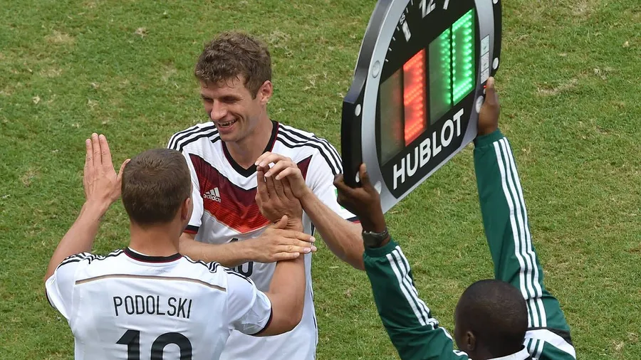 Dürfen die Trainer in Zukunft noch einen weiteren Spieler einwechseln?