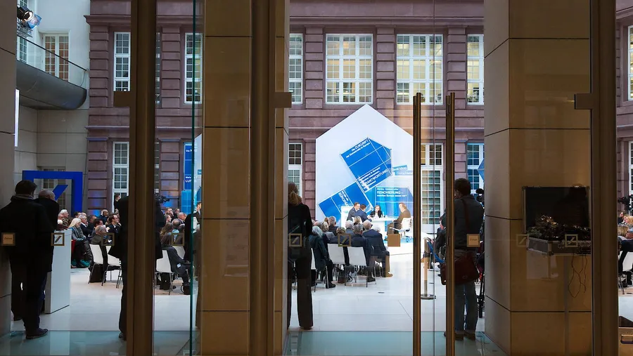 Das Atrium der Hauptstadtrepräsentanz der Deutschen Bank in Berlin, in dem die Denk-ich-an-Deutschland-Konferenz traditionell stattfindet