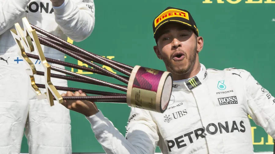 Auf einmal ist alles ganz leicht für Sieger Lewis Hamilton.