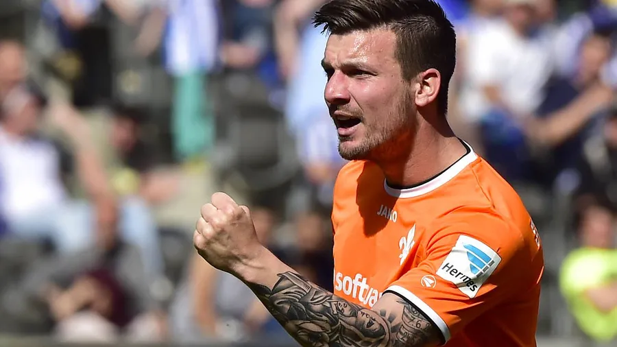 Kämpferisch: Jerome Gondorf zieht es zurück in die Darmstädter Startelf. Das letzte Wort aber hat Trainer Norbert Meier.