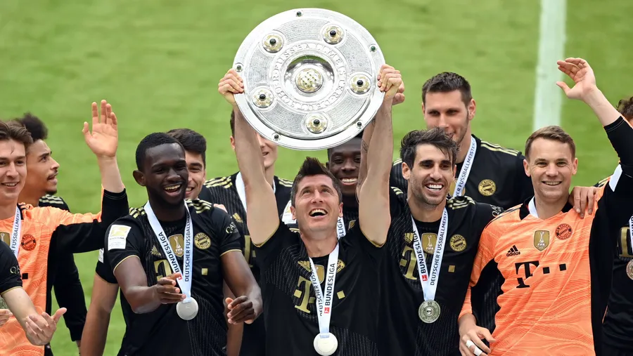 Der FC Bayern und die Meisterschale: So ist es die letzten neun Jahre gekommen.