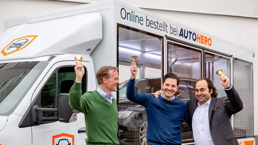 Kursrakete am ersten Handelstag: Führungscrew von Auto 1 im Februar in Berlin