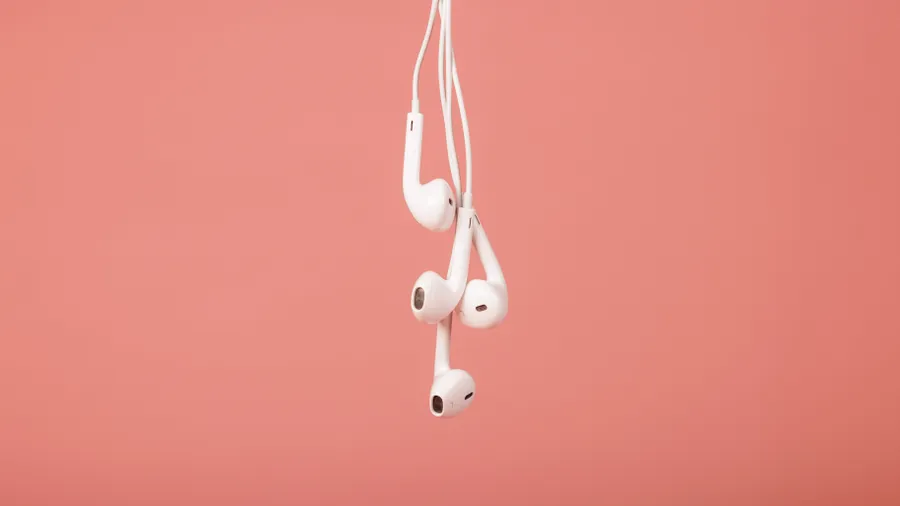 In-Ear-Kopfhörer mit Kabel sind wieder in Mode.