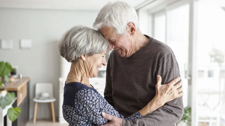 Beschäftigen sich nur ungern mit Aktien: Die Generation 50plus sowie die Frührentner in Deutschland