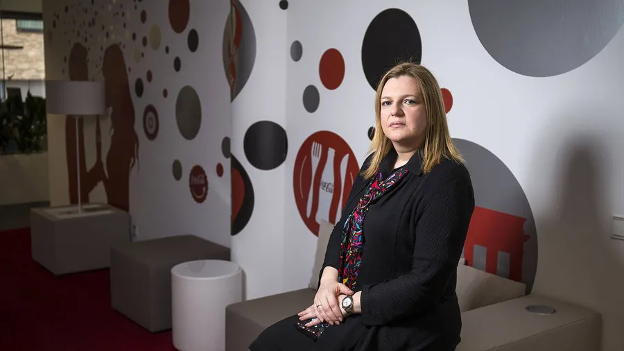 Als Zwölfjährige probierte Bianca Bourbon ihren ersten Schluck Coca-Cola.