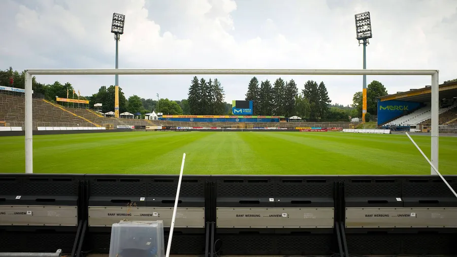 Veraltet: Das Stadion entspricht nicht den Anforderungen der 1. Bundesliga.
