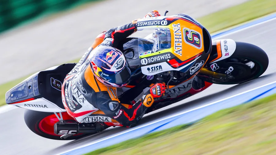 Stefan Bradl hat die Flucht nach vorne angetreten.