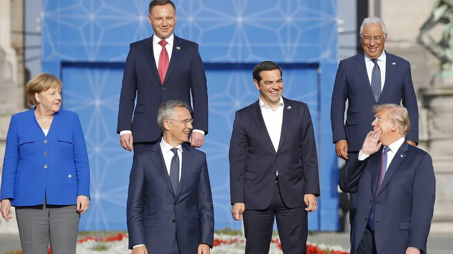 Alle hören auf Donald Trump: Der amerikanische Präsident dominierte den Nato-Gipfel mit seinen Launen.