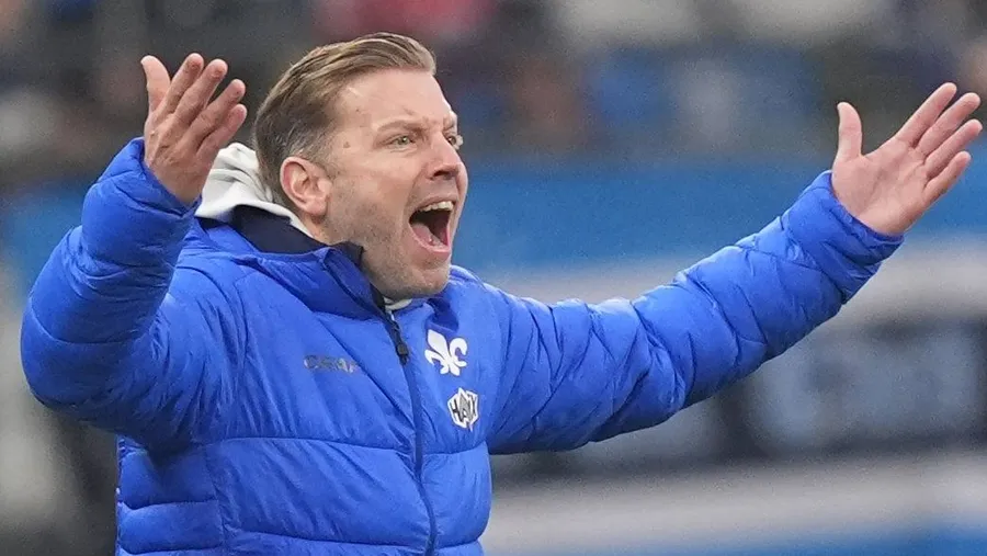 „Fußball ist nicht nur Taktik und Technik“, erklärt Darmstadt-Trainer Florian Kohfeld.