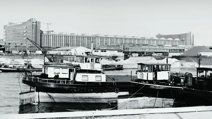 Nach dem Wiederaufbau: Die Großmarkthalle war Ende der Fünfzigerjahre wiederhergestellt.