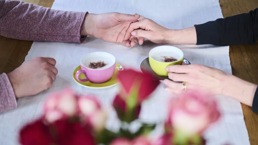 Im Alltag kommen Romantik und echte Nähe zu Freunden, der Familie und uns selbst doch in der Regel viel zu kurz.