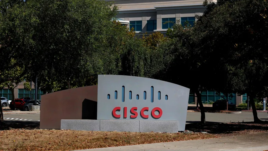 Während Cisco weltweit KI-Lösungen vorantreibt, bleibt der Mittelstand oft noch außen vor.