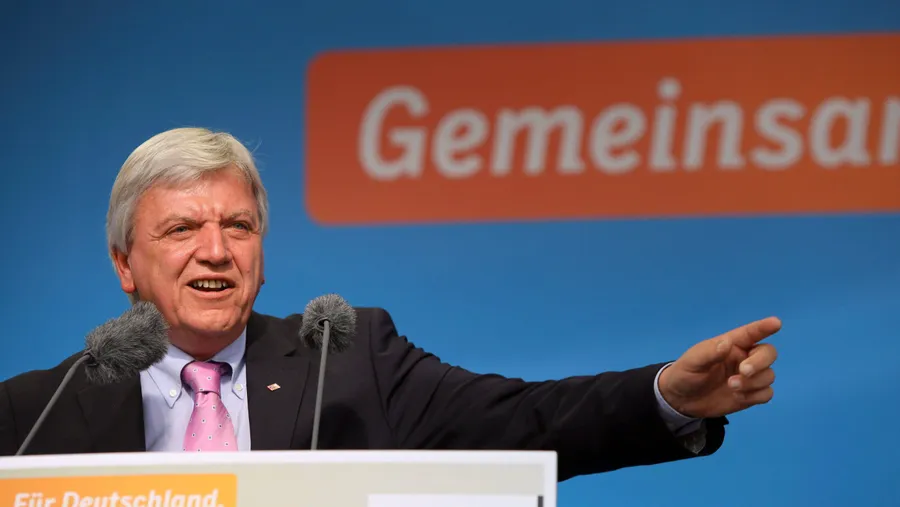Bouffier: Werden die Hessen die gute Wirtschaftslage honorieren? Oder gegen den Fluglärm stimmen?