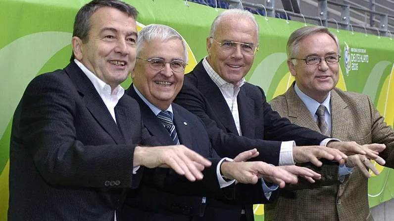 Wolfgang Niersbach, Theo Zwanziger, Franz Beckenbauer und Horst R. Schmidt (von links nach rechts, Bild von 2005)