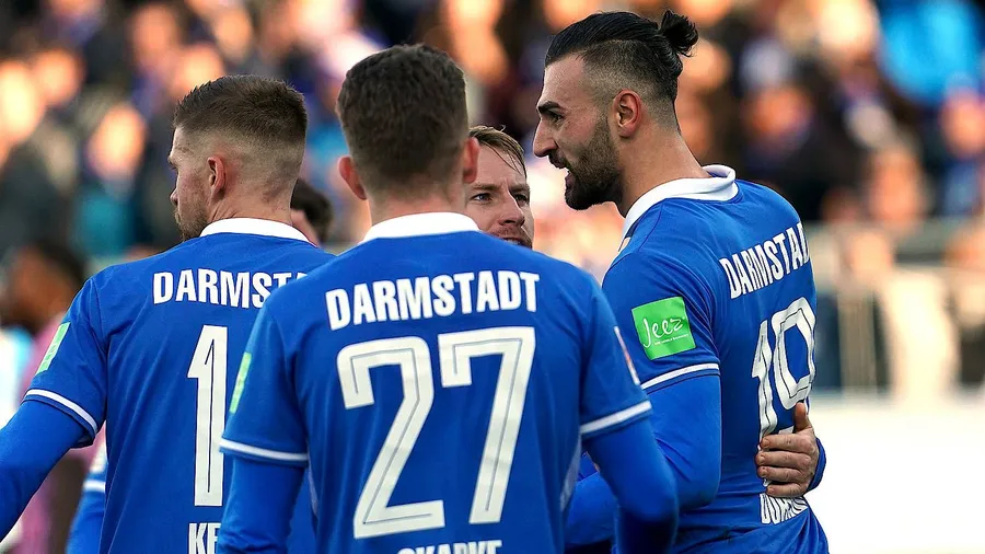 Im Duell mit dem Hamburger SV sicherte sich Darmstadt einen Punkt.