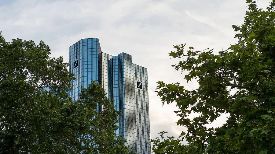 Lange Tradition, schwierige Zukunft: Zentrale der Deutschen Bank an der Taunusanlage in Frankfurt