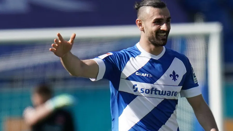 Einfach nur überragend: Serdar Dursun ist im Torrausch und setzt sich an die Spitze der besten Zweitliga-Torschützen.