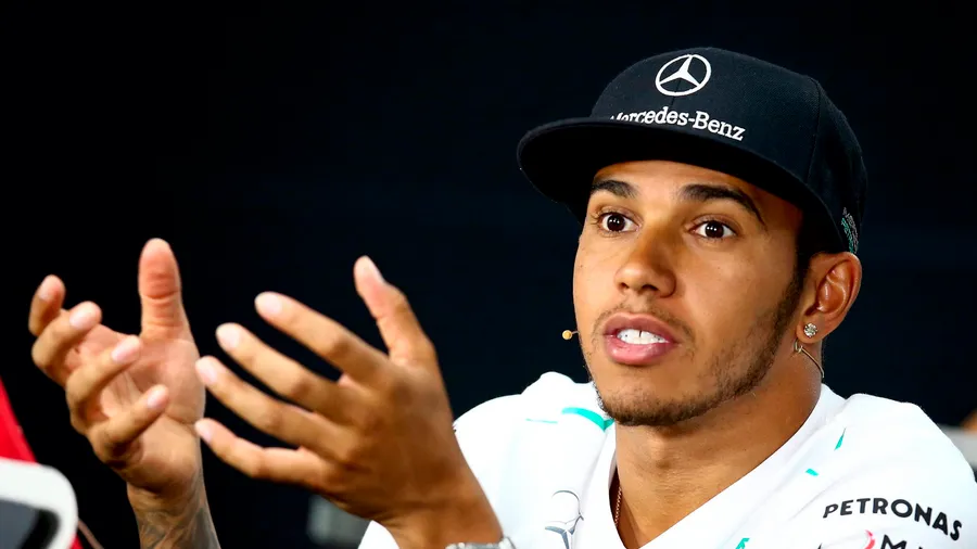 Lewis Hamilton: „Wenn du dich einmal mit Fernando auseinander gesetzt hast, dann musst du hier niemanden mehr fürchten“