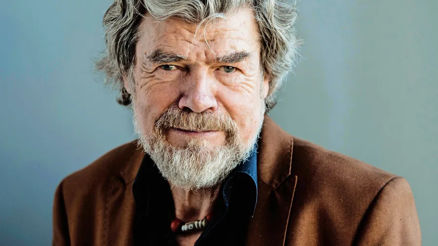 „Mut ist einfach da – aber so einfach ist es meistens nicht“, sagt Reinhold ­Messner, 77 Jahre alt.
