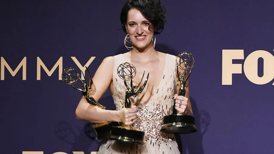 „Das wird ja langsam lächerlich“: Phoebe Waller-Bridge nahm für ihre Serie „Fleabag“ gleich drei Emmys mit nachhause.