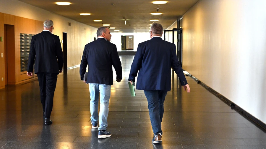 Aus Protest gegen die Bundesspitze: Roberto Kobelt, Stefan Wogawa und Dirk Hoffmeister, hier am Mittwoch im Thüringer Landtag, verlassen das BSW.