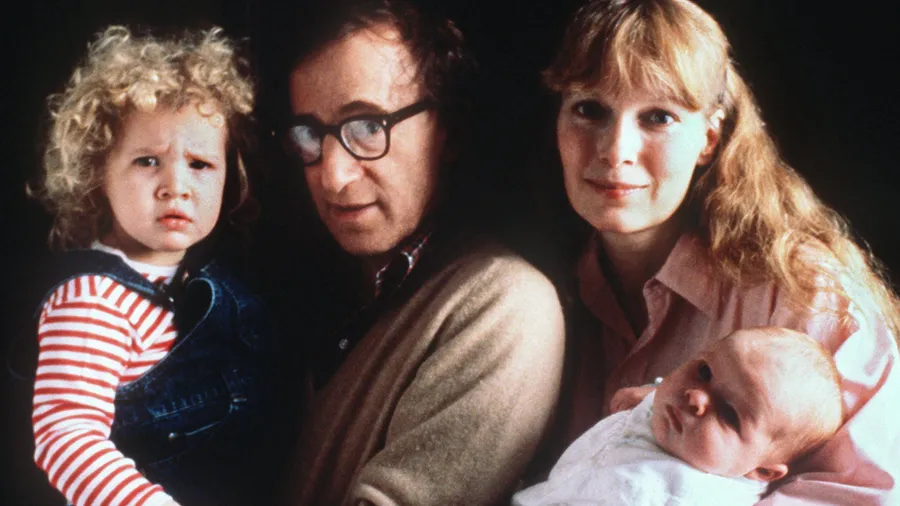 Harmonischere Zeiten: Woody Allen mit seiner Lebensgefährtin Mia Farrow 1988