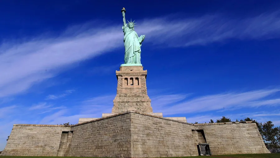 Die Freiheitsstatue in New York symbolisiert das Selbstverständnis Amerikas.